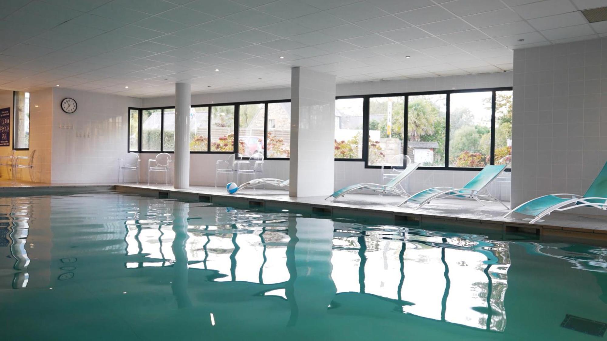 Goelia Les 7 Iles Aparthotel Perros-Guirec Exterior photo