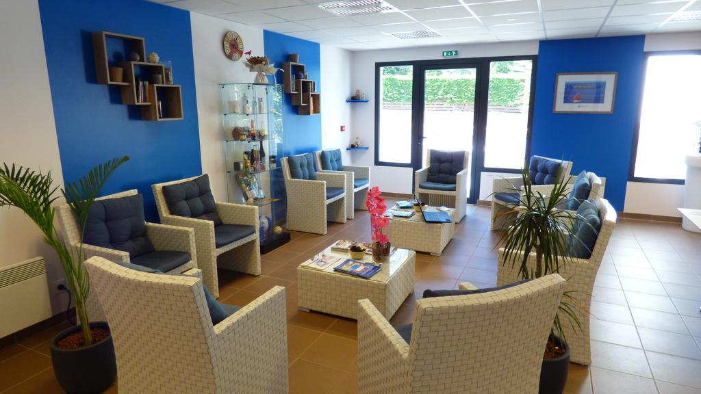 Goelia Les 7 Iles Aparthotel Perros-Guirec Exterior photo